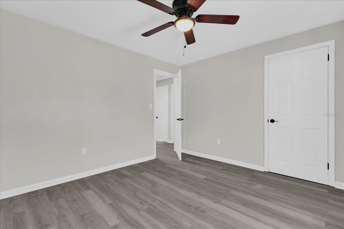 204 LOUIS STREET — photo 22 of 31