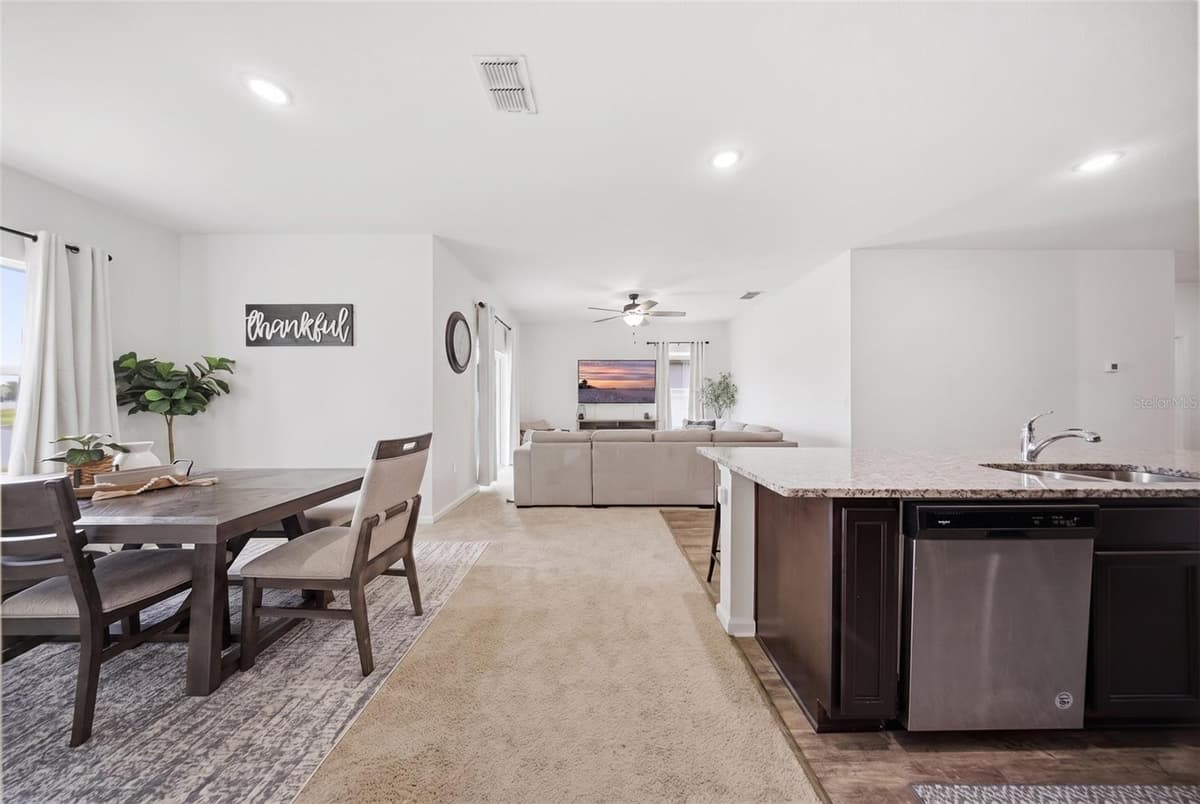 1009 WANDERER DRIVE — photo 14 of 34