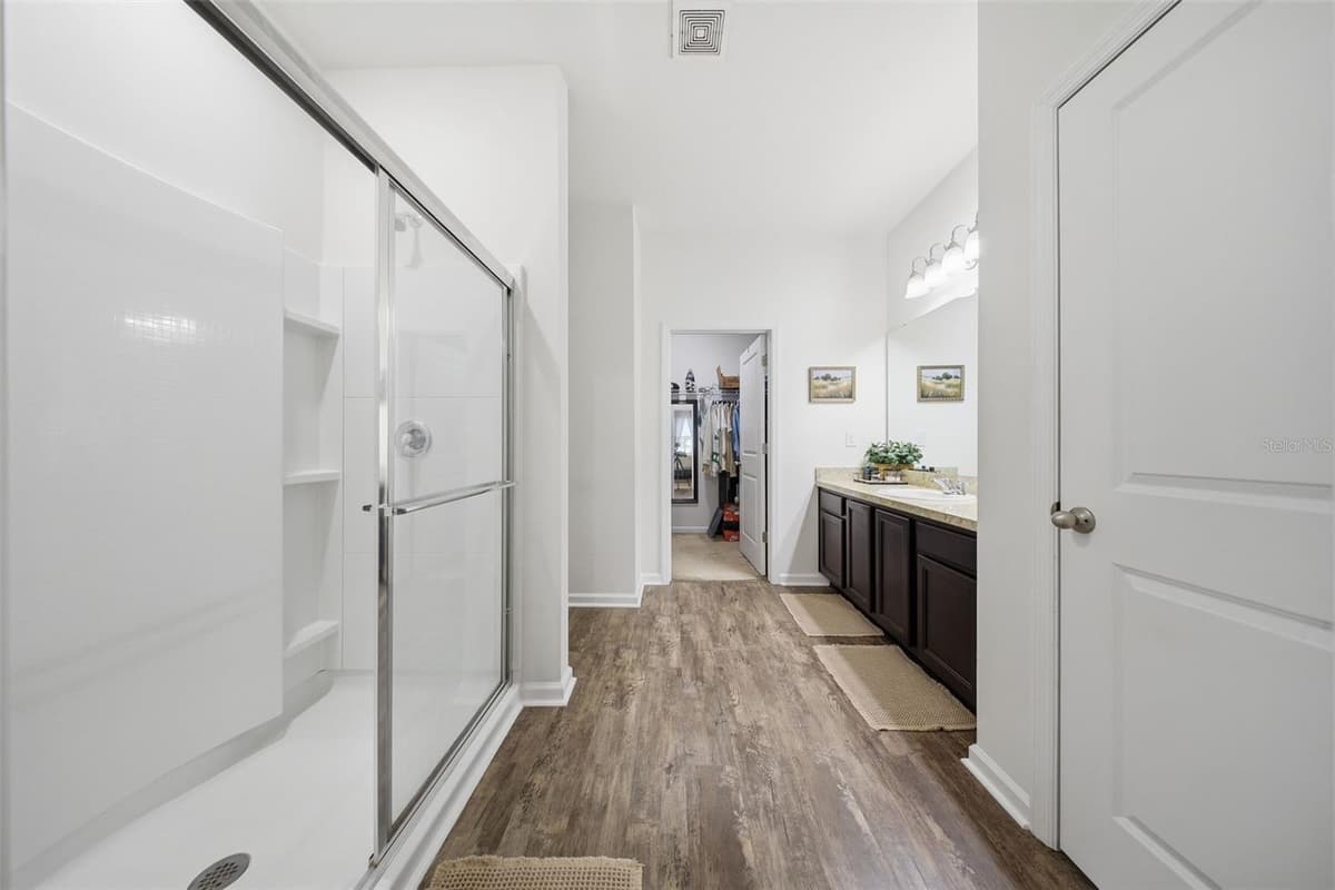 1009 WANDERER DRIVE — photo 17 of 34