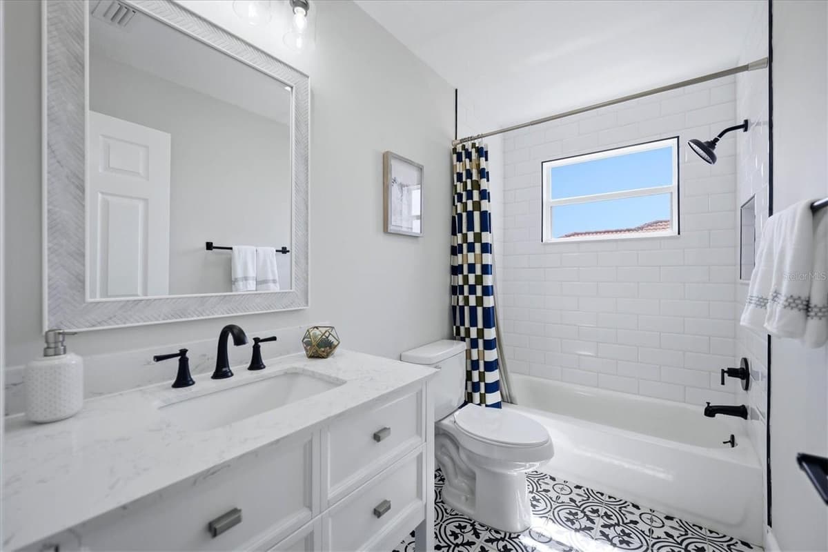 6904 74TH STREET CIRCLE — photo 35 of 62