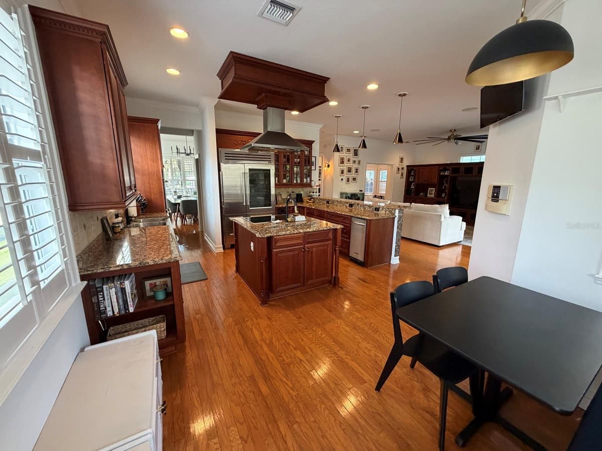 2301 HALE AVENUE — photo 13 of 25