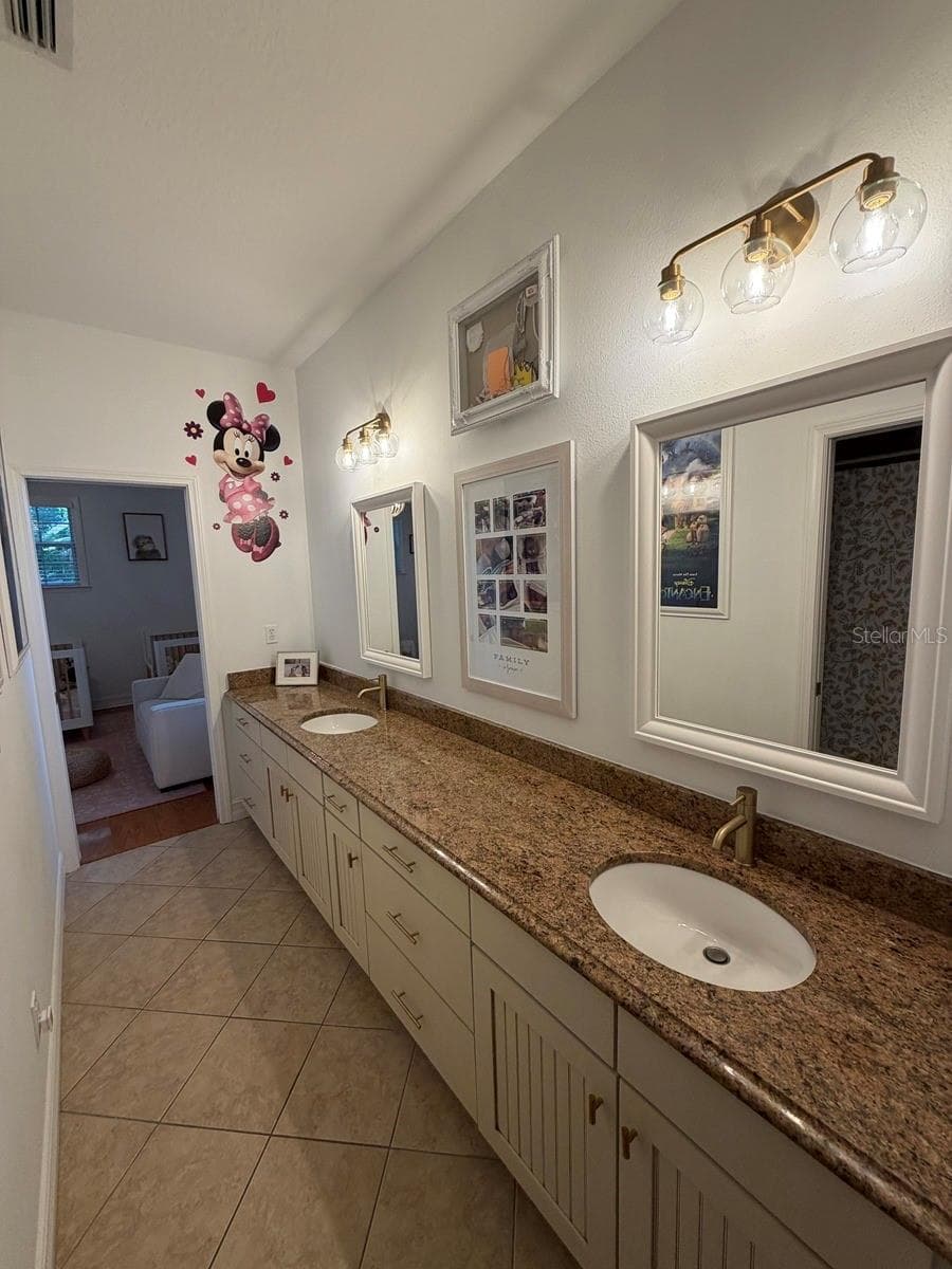 2301 HALE AVENUE — photo 20 of 25