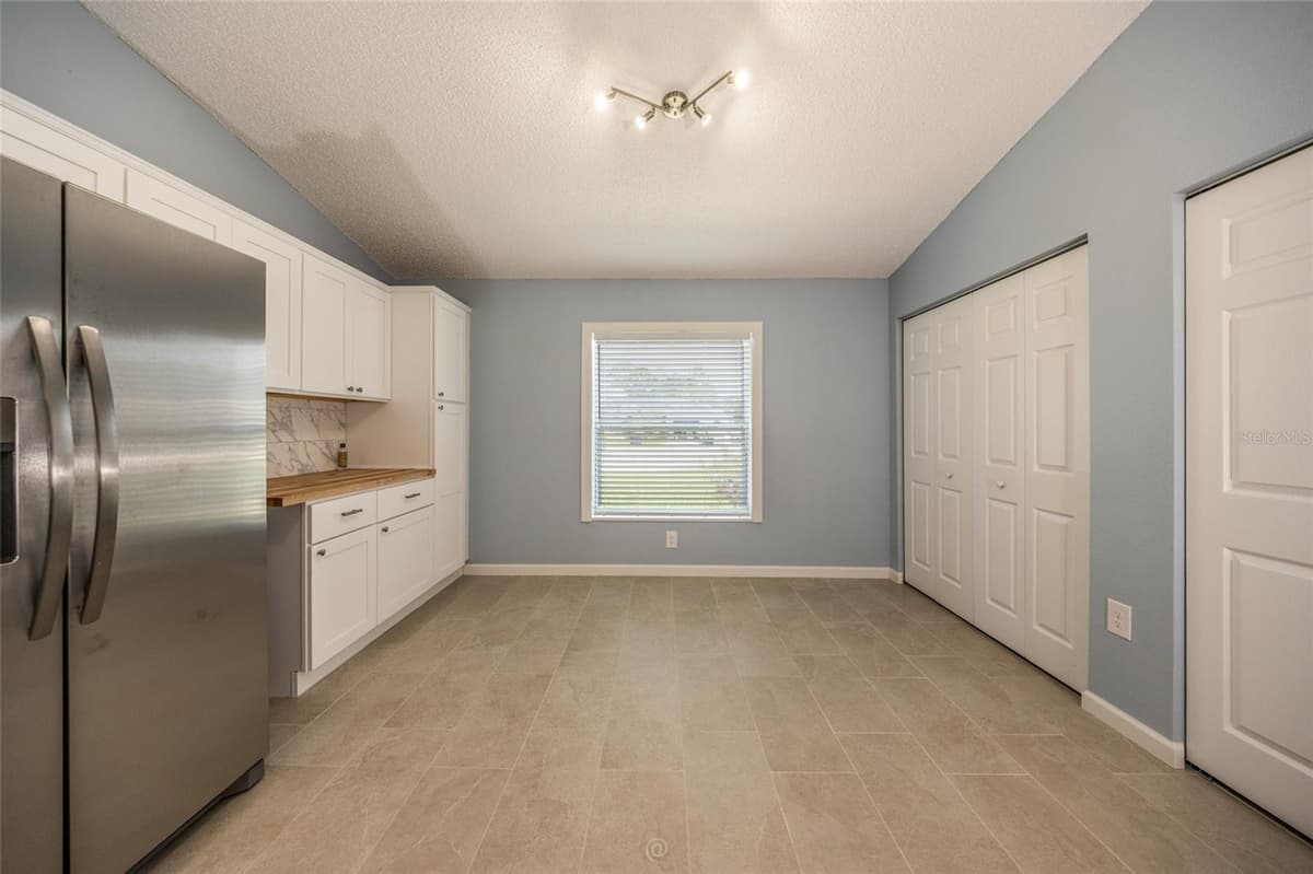 19 BURRELL PLACE — photo 9 of 41