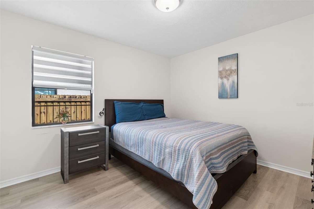 653 TIMBER POND DRIVE — photo 38 of 72