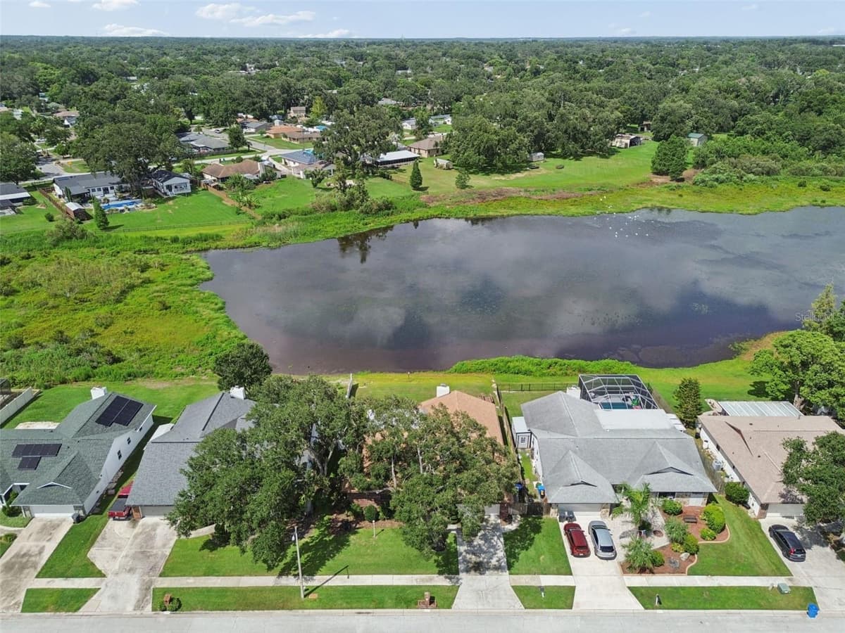 653 TIMBER POND DRIVE — photo 69 of 72