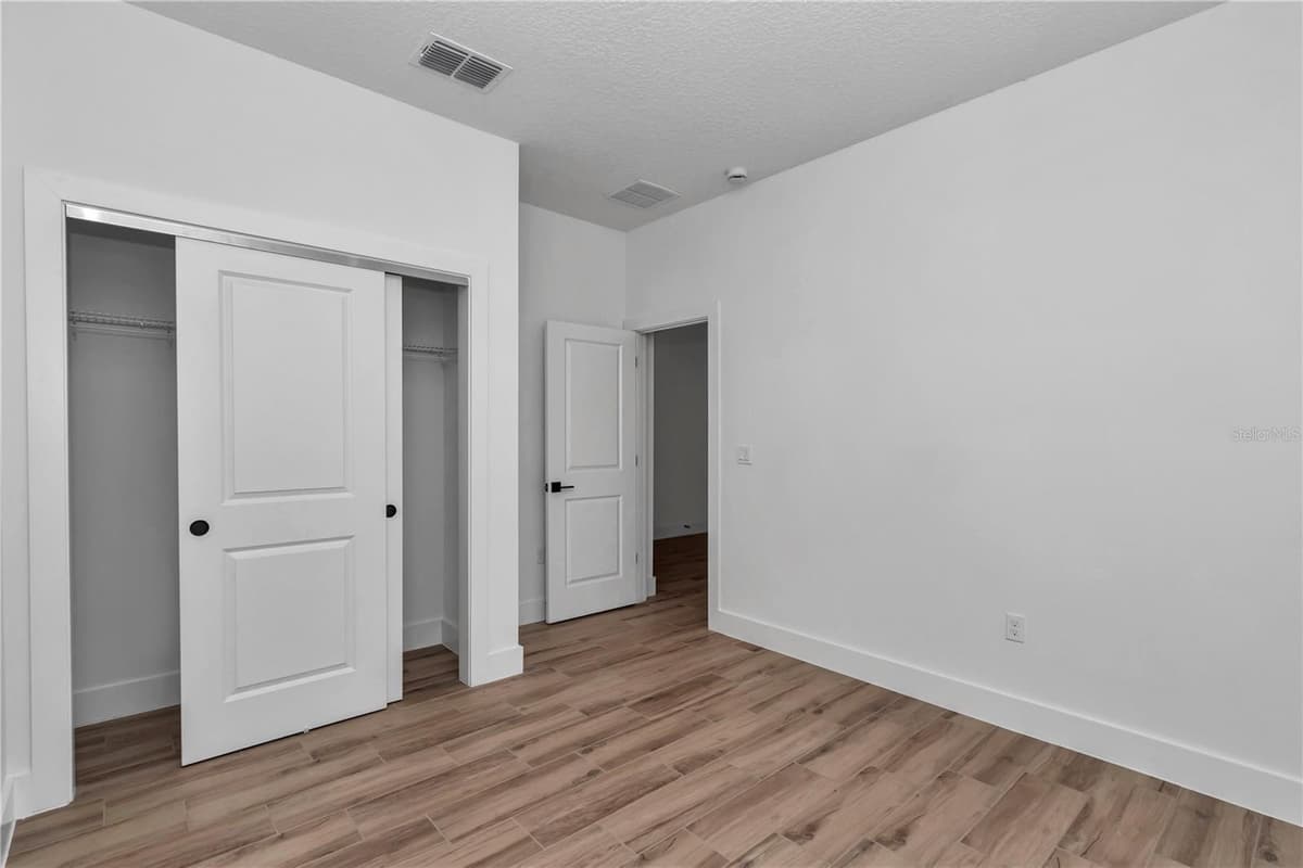 8372 134TH AVENUE — photo 8 of 48