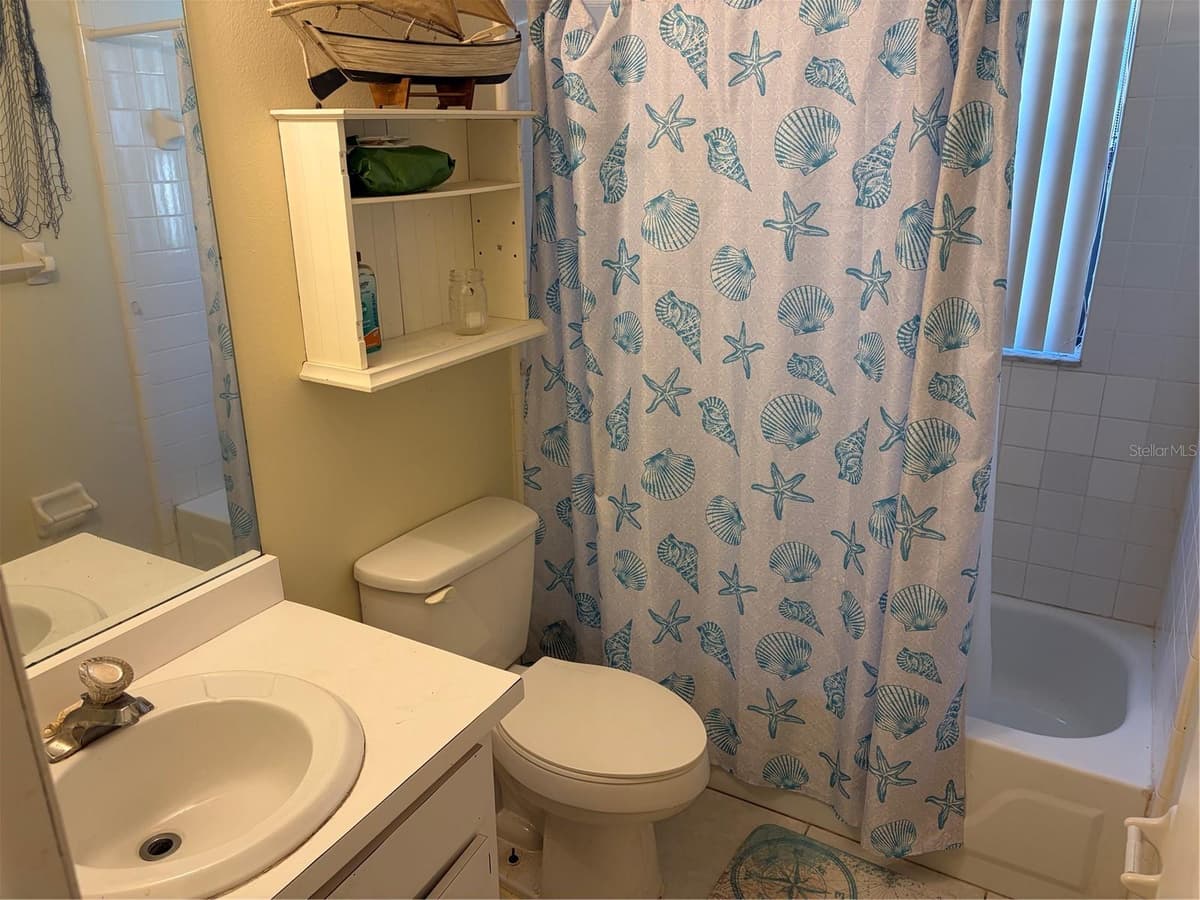 821 SLEEPY HARBOUR DRIVE — photo 13 of 16