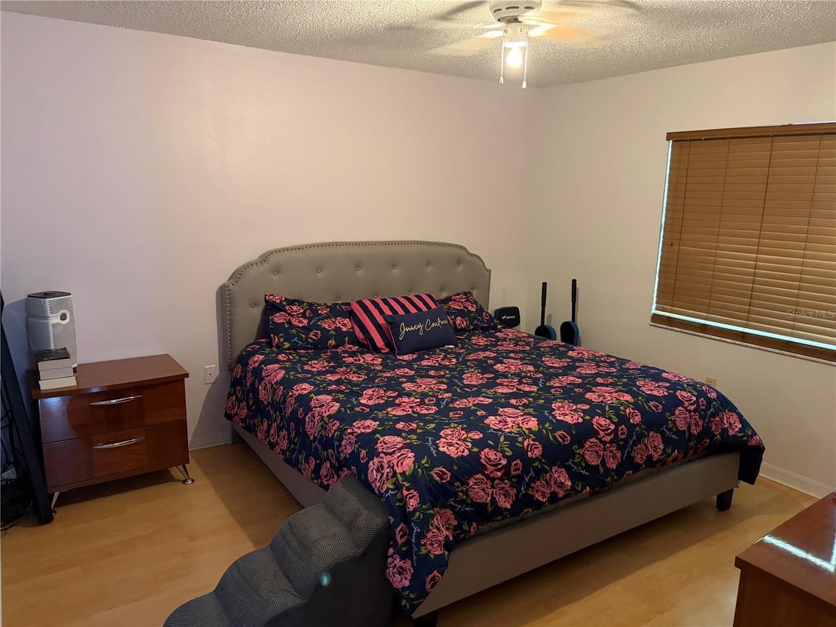 821 SLEEPY HARBOUR DRIVE — photo 5 of 16