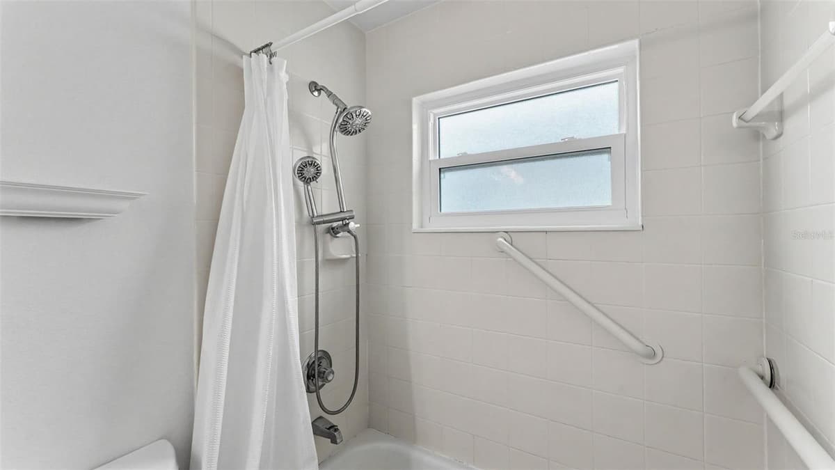 2175 STONEY POINTE DRIVE — photo 32 of 48