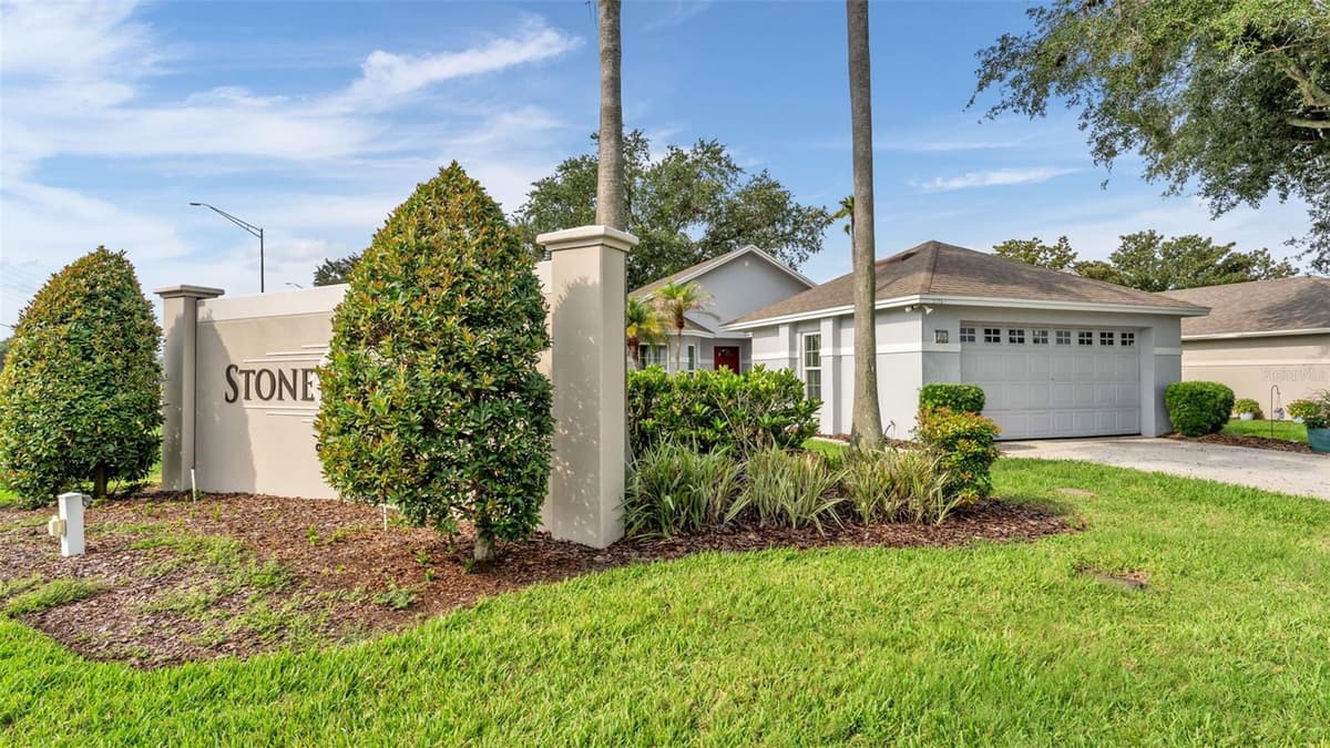2175 STONEY POINTE DRIVE — photo 46 of 48