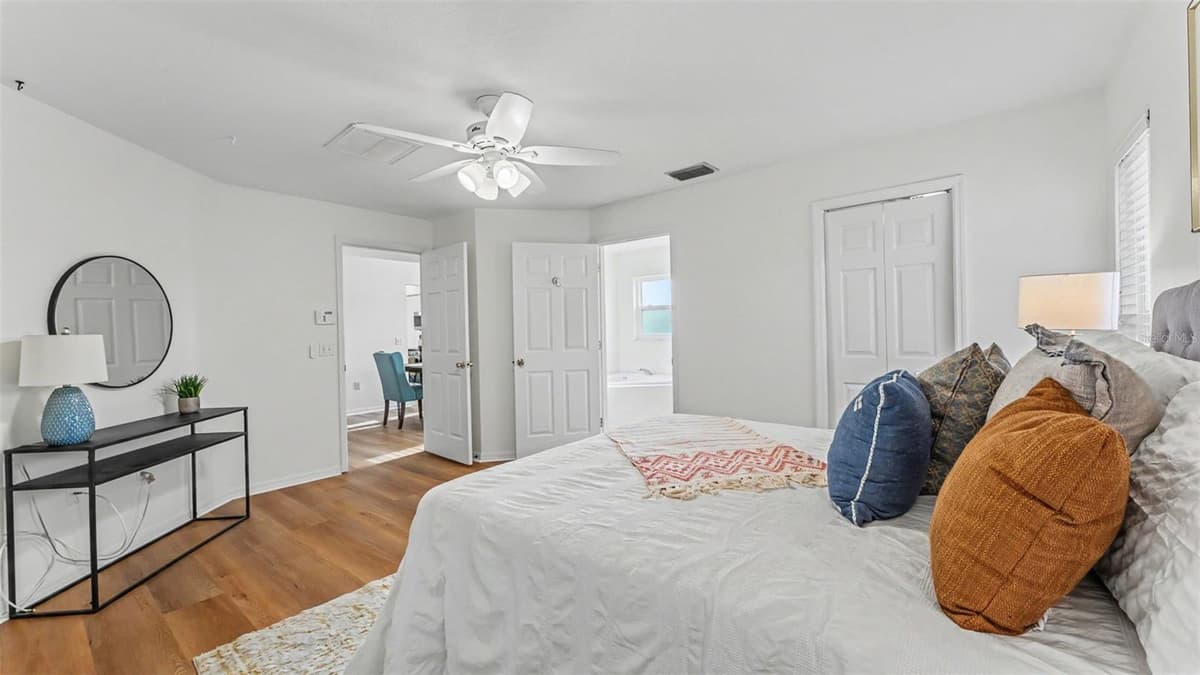 2175 STONEY POINTE DRIVE — photo 22 of 48