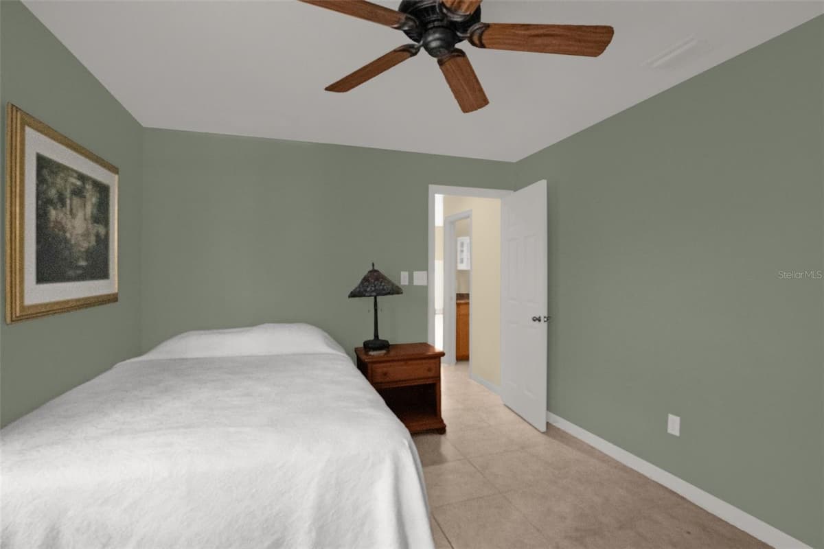 711 ANDOVER CIRCLE — photo 18 of 33
