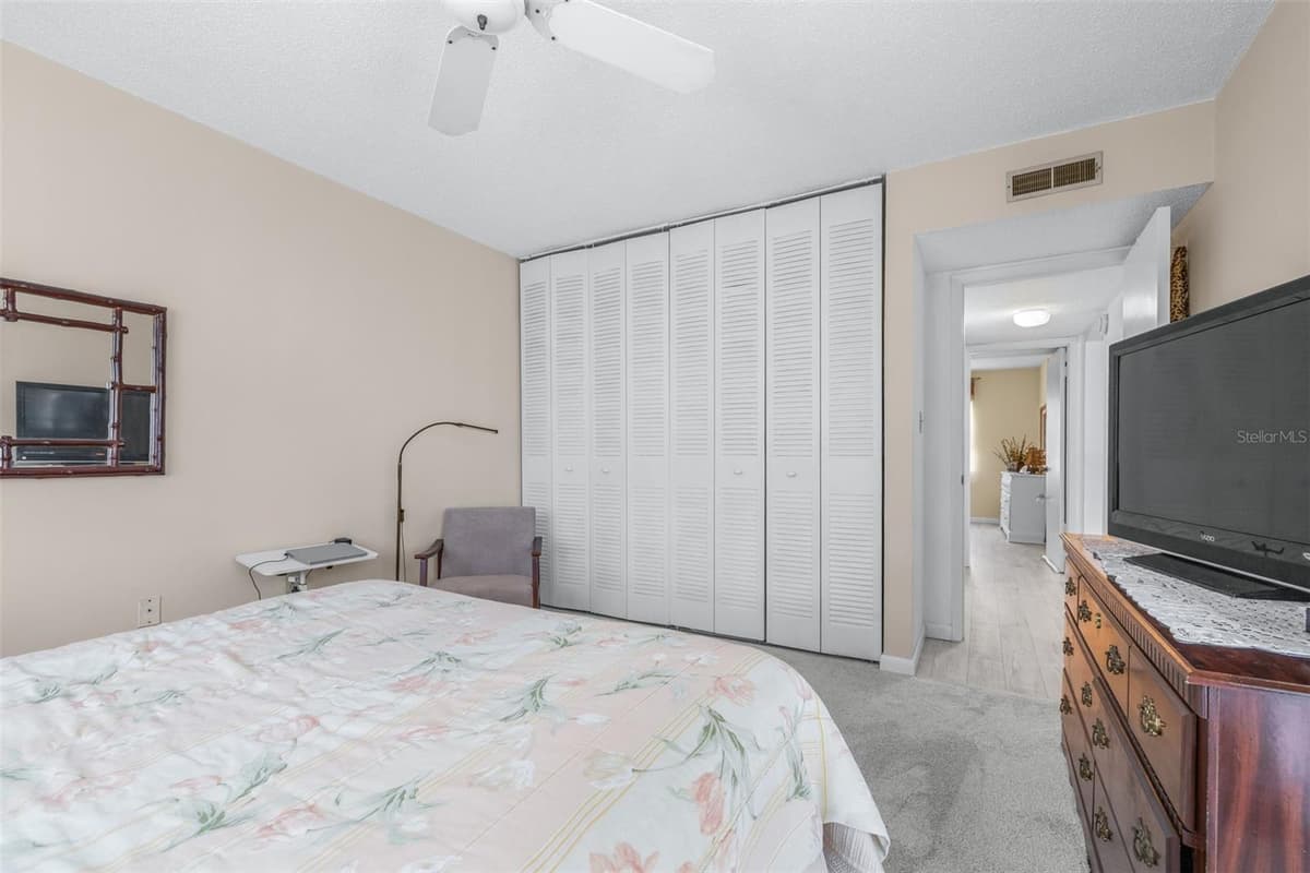 7701 STARKEY ROAD — photo 18 of 35