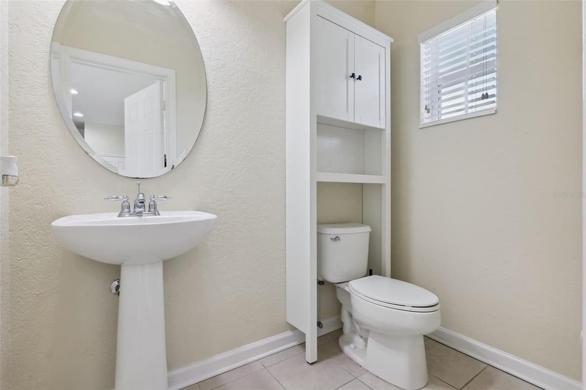 1431 SHALLCROSS AVENUE — photo 8 of 42