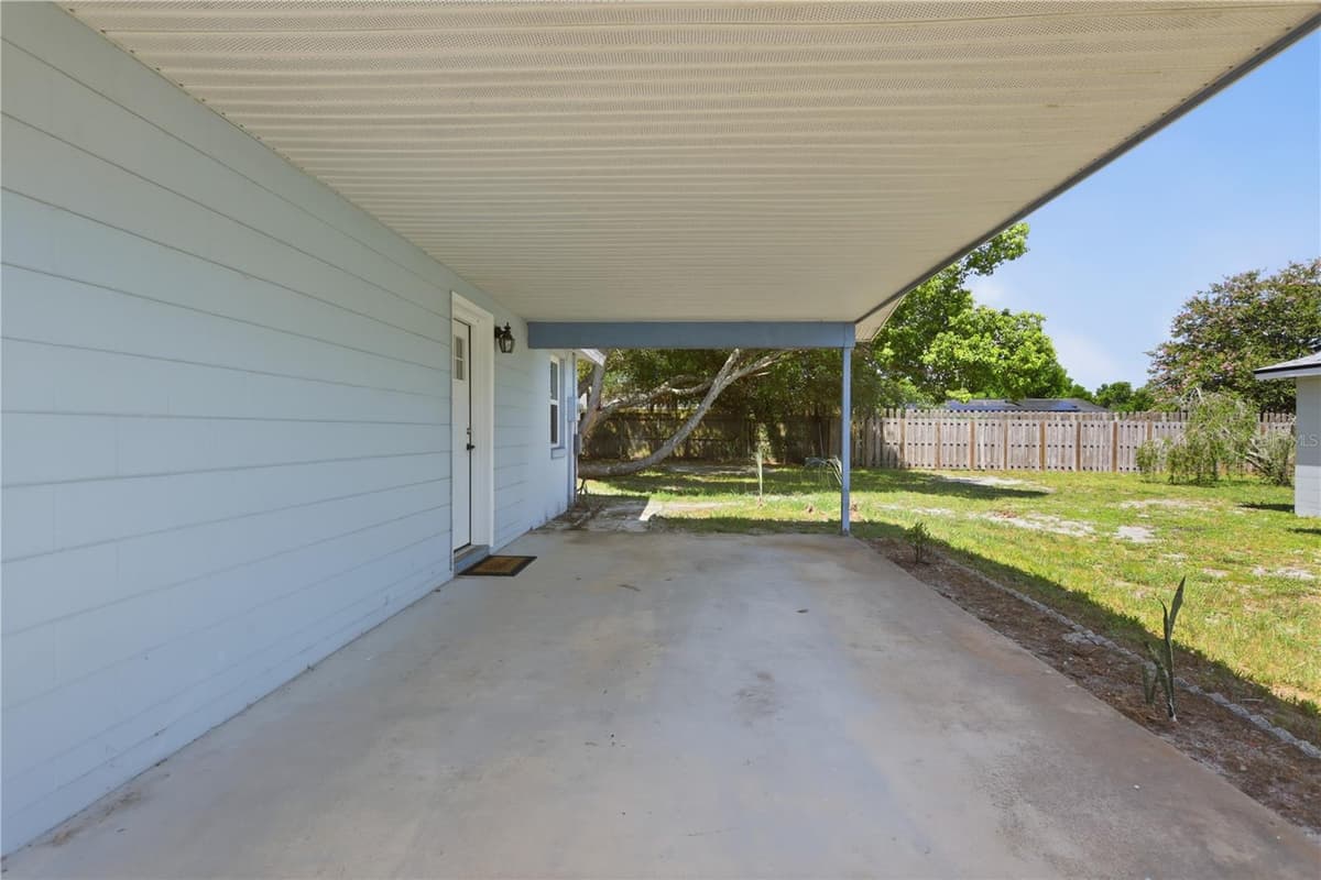 2456 KIMBERLY DRIVE — photo 4 of 32
