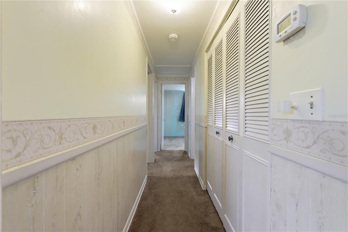 2456 KIMBERLY DRIVE — photo 18 of 32
