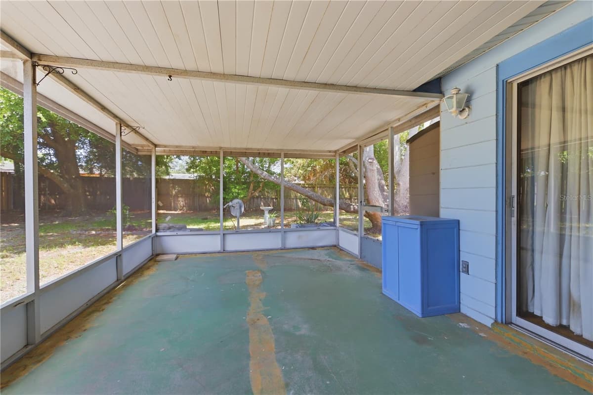 2456 KIMBERLY DRIVE — photo 15 of 32