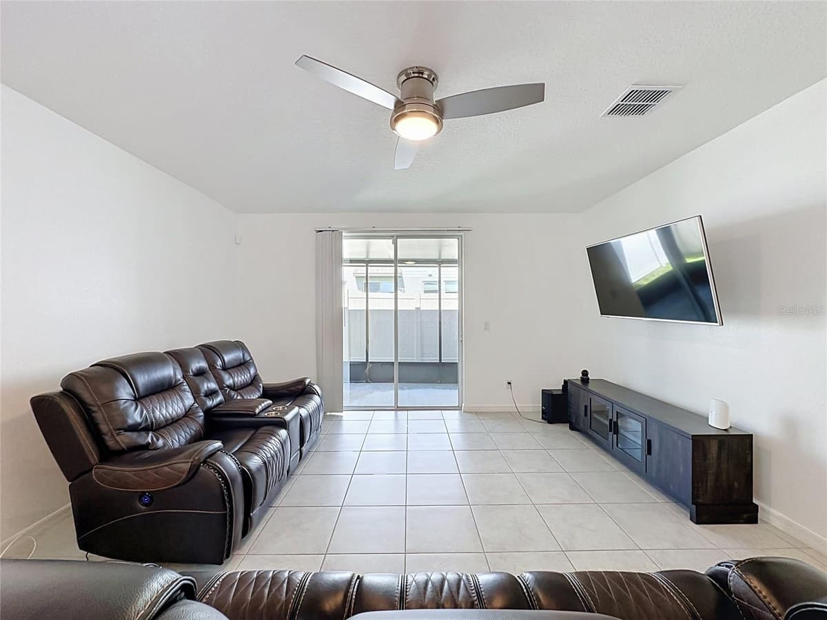 3442 MONACO LN — photo 10 of 57