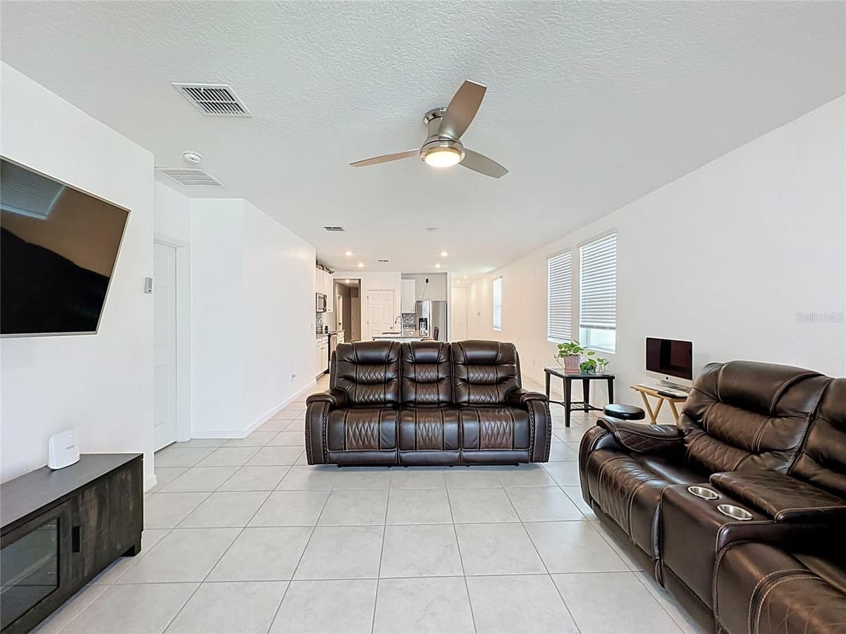 3442 MONACO LN — photo 14 of 57