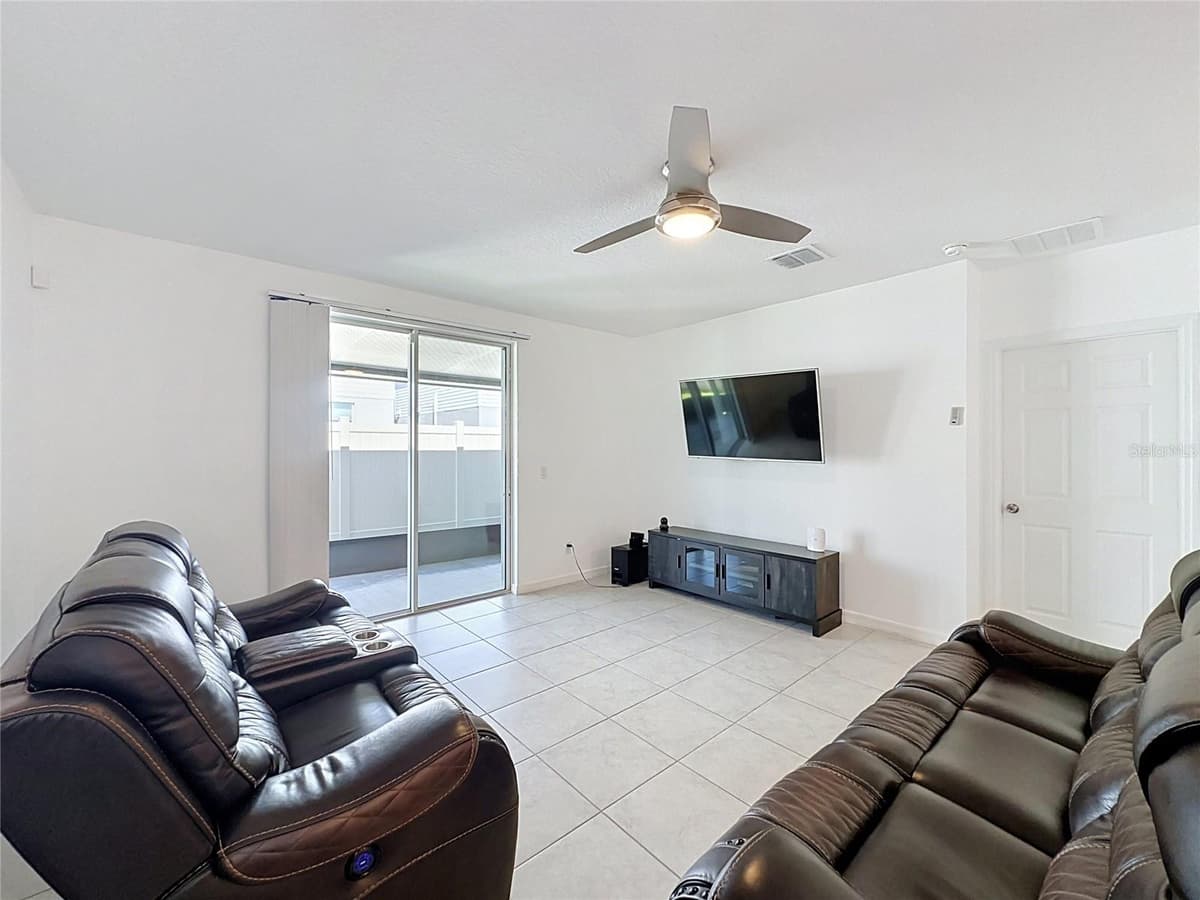 3442 MONACO LN — photo 11 of 57