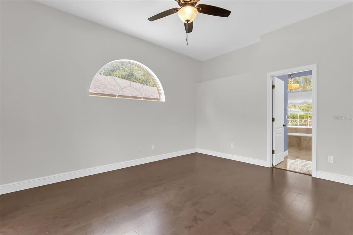 1041 GOULD PLACE — photo 13 of 32