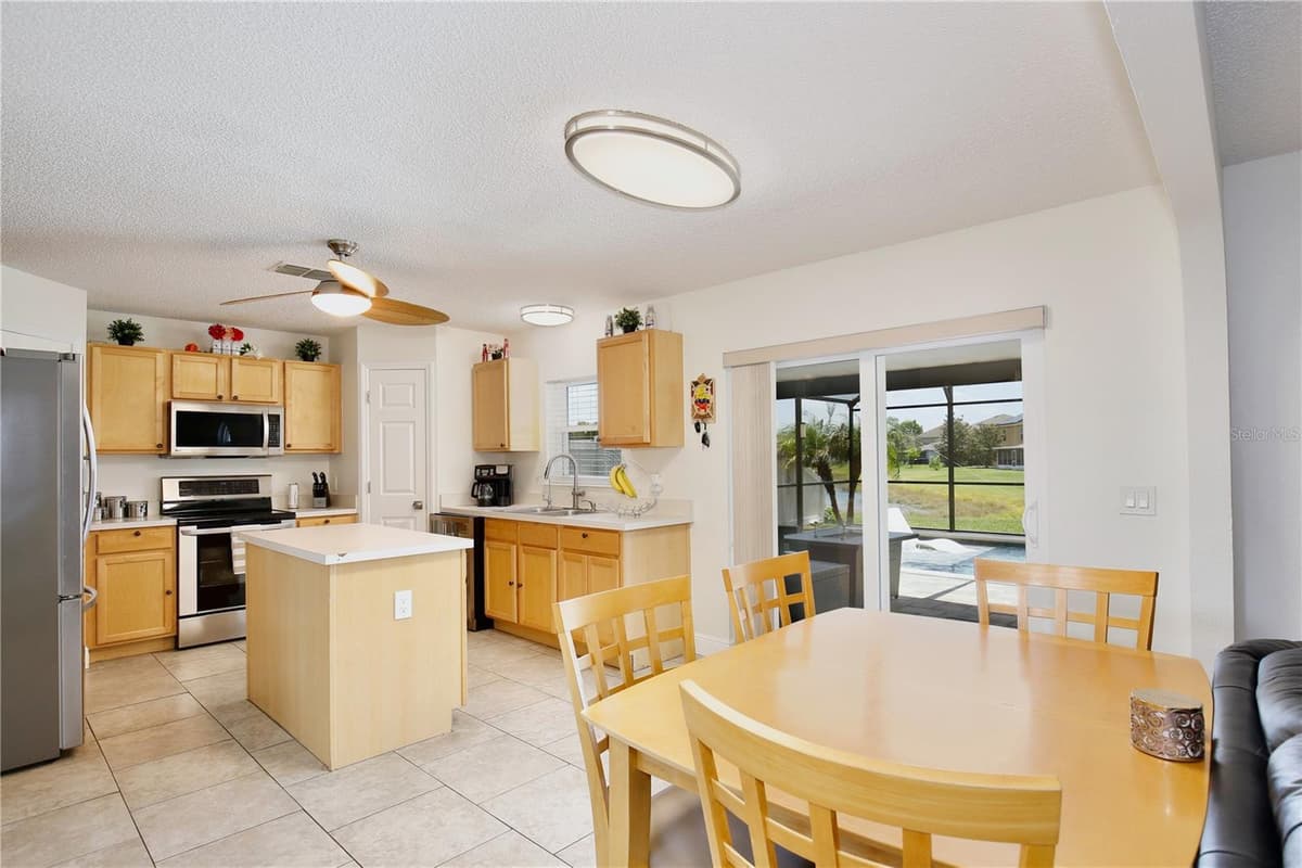 10444 LAXTON STREET — photo 4 of 57