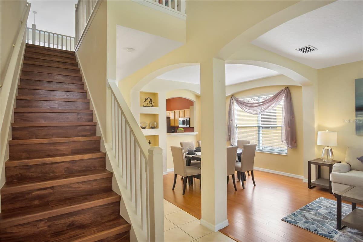 134 SEVILLA AVENUE — photo 16 of 33