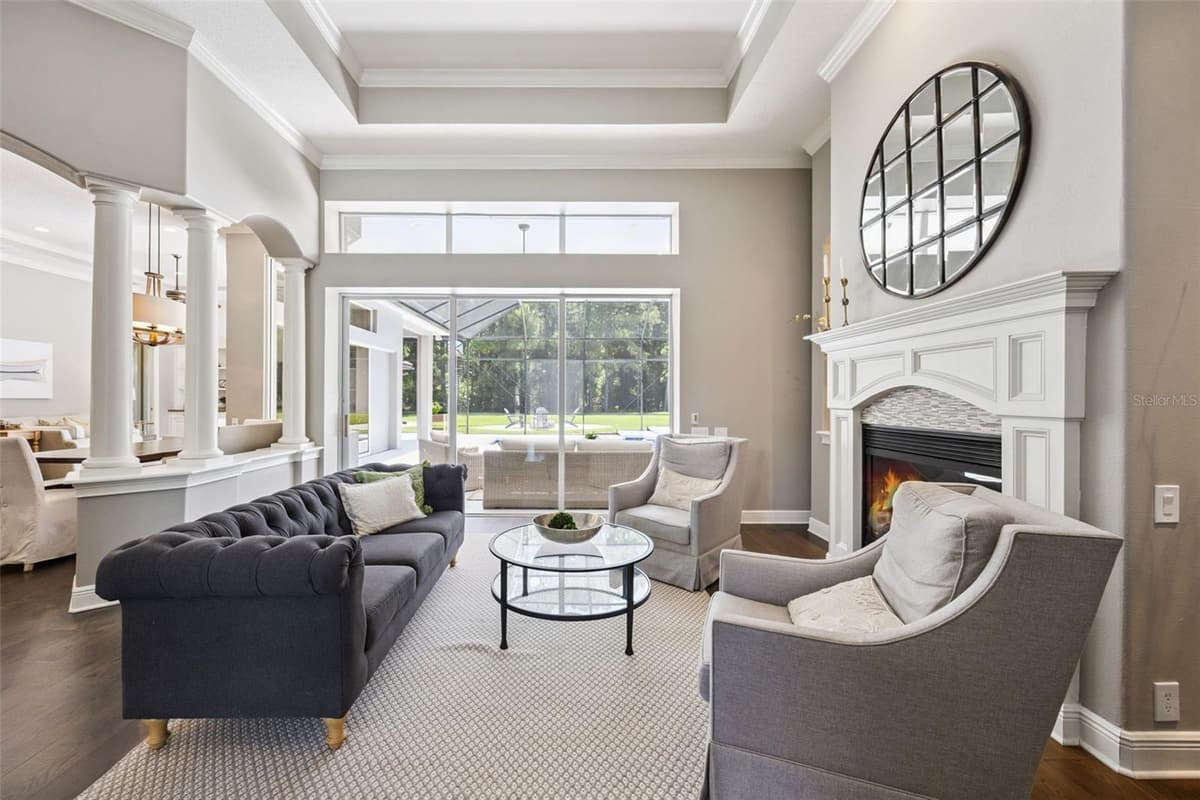 657 SHADOWMOSS CIRCLE — photo 10 of 59