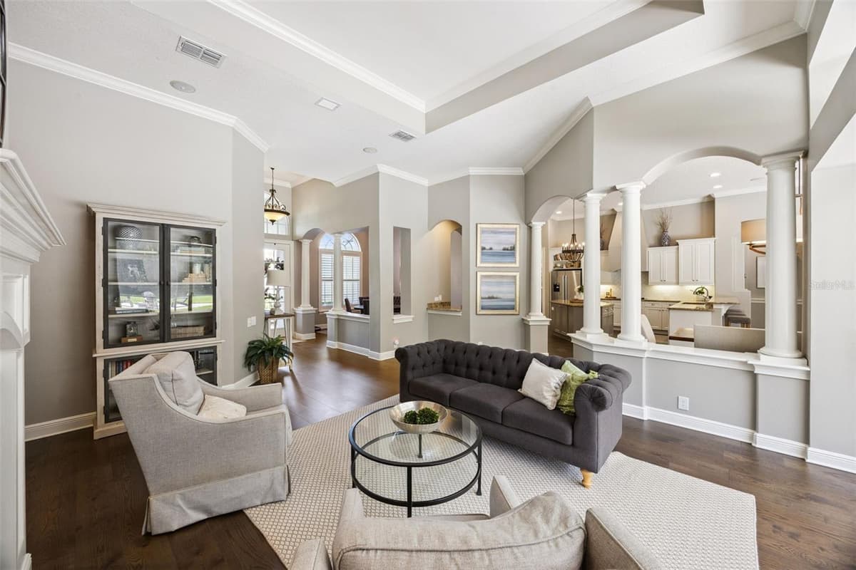 657 SHADOWMOSS CIRCLE — photo 14 of 59