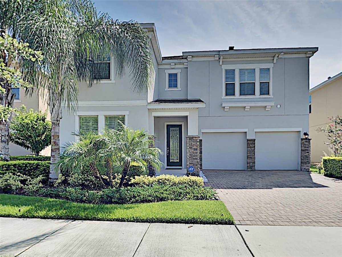 8931 LOOKOUT POINTE DRIVE — photo 1 of 27