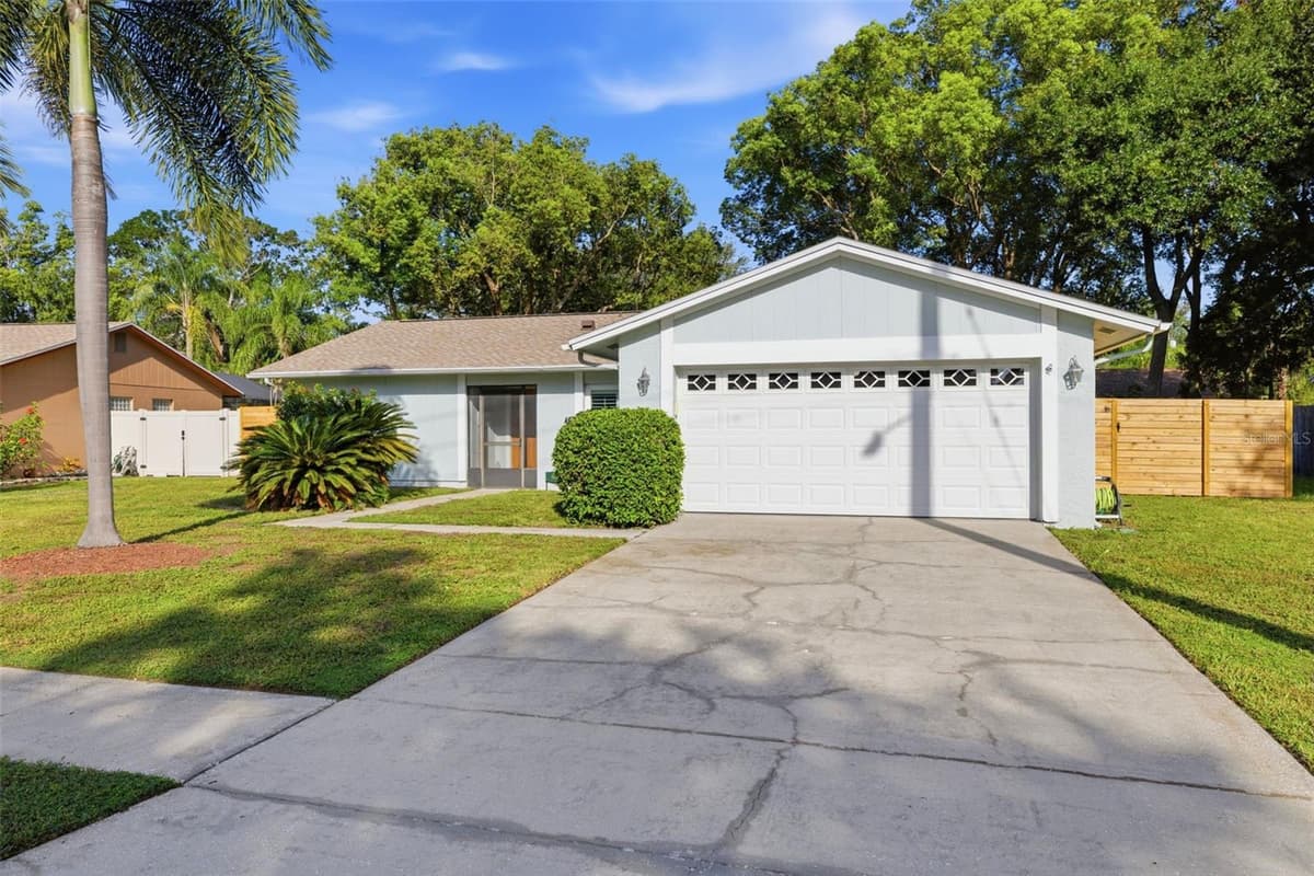 15906 CRYING WIND DRIVE — photo 3 of 36