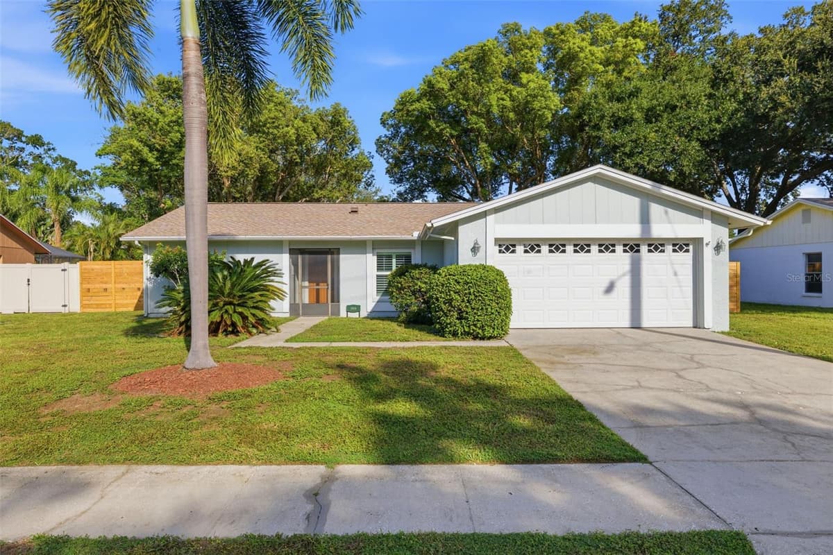 15906 CRYING WIND DRIVE — photo 4 of 36