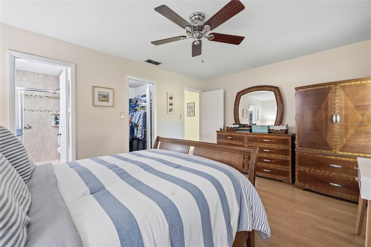 15906 CRYING WIND DRIVE — photo 14 of 36