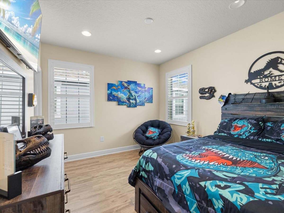 7117 PARK TREE DRIVE — photo 22 of 61