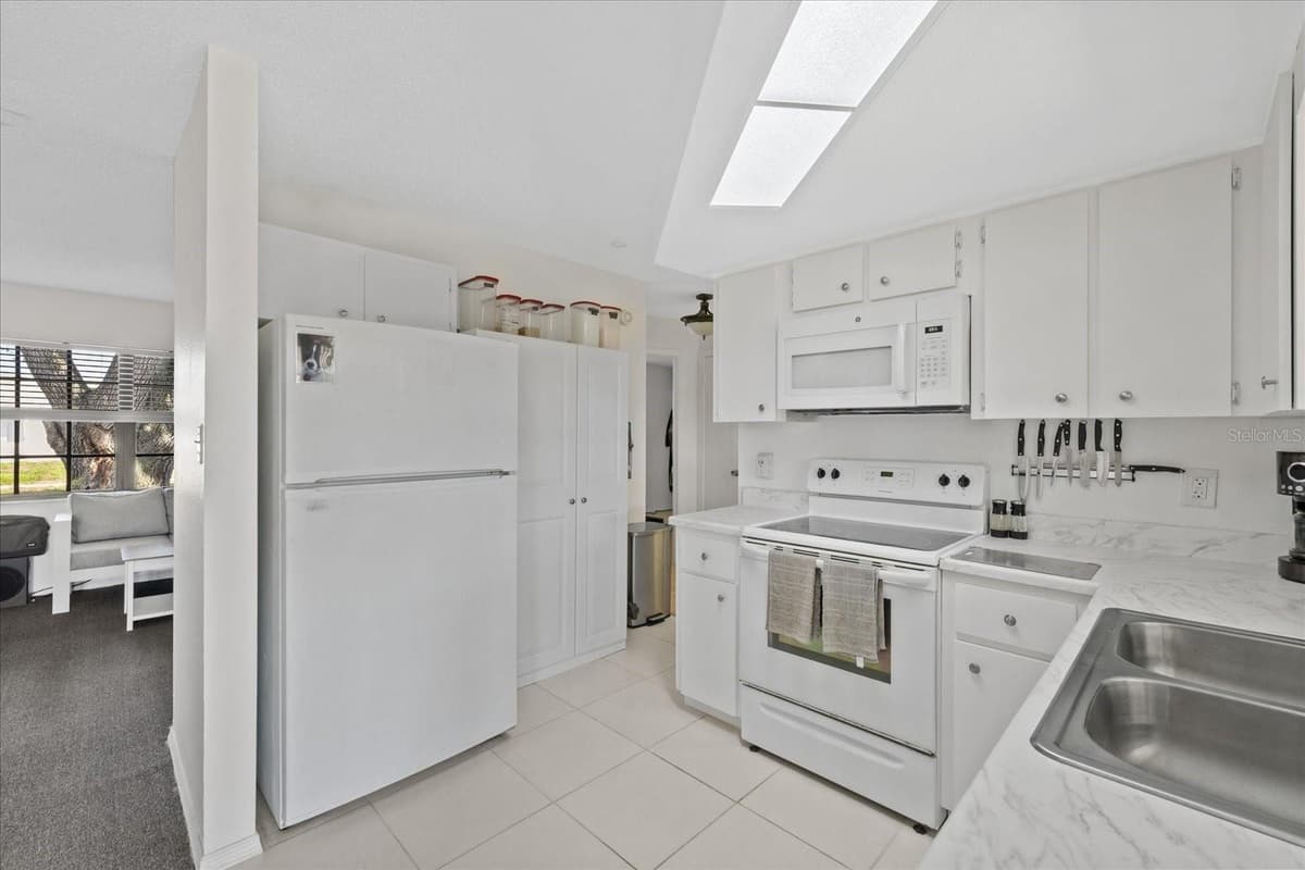 1310 MANDARIN DRIVE — photo 13 of 30