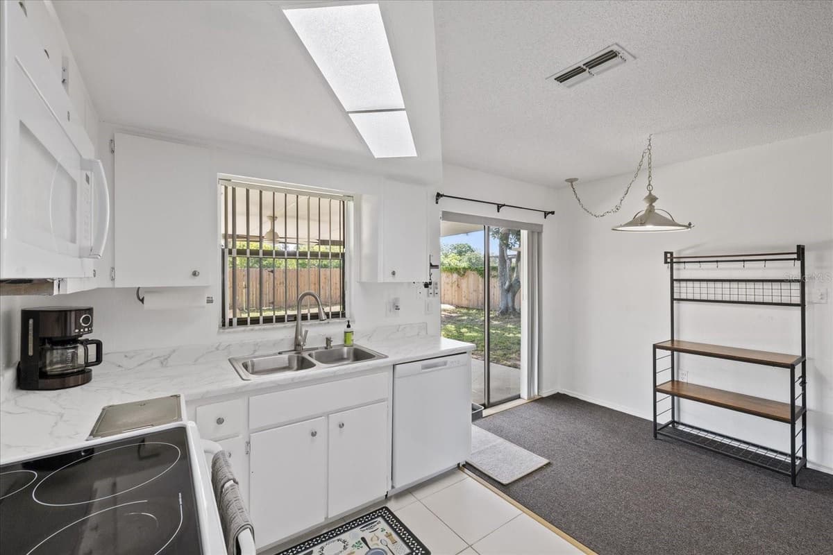 1310 MANDARIN DRIVE — photo 14 of 30