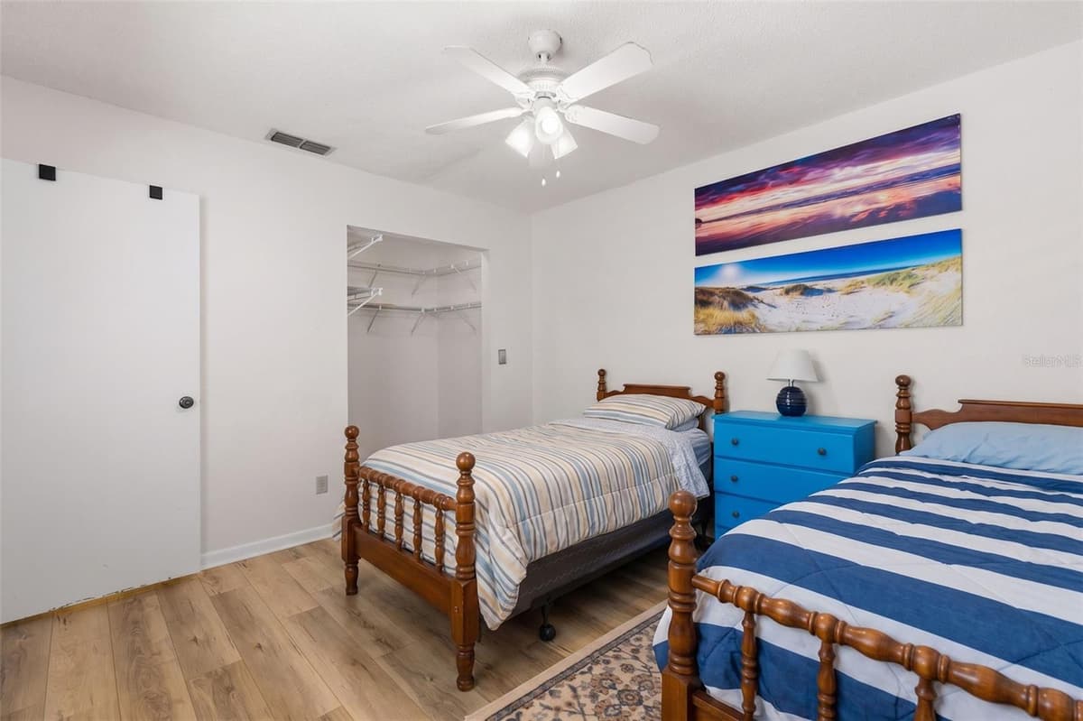500 SANTA CRUZ PLACE — photo 20 of 25