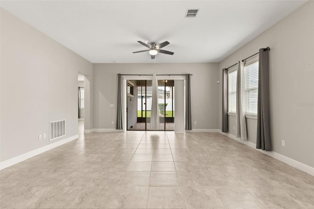 3118 RESIDENCE EAST WAY — photo 18 of 47