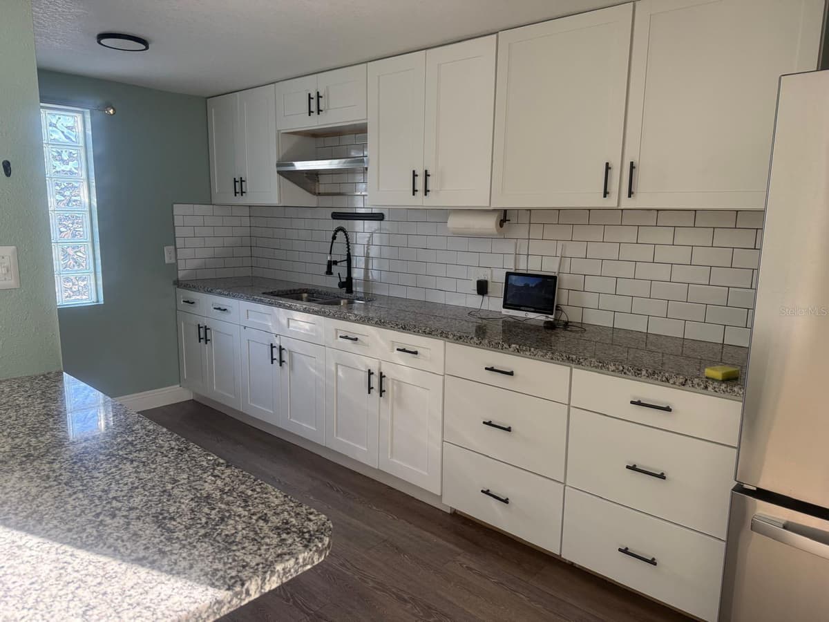 3001 45TH STREET — photo 15 of 26