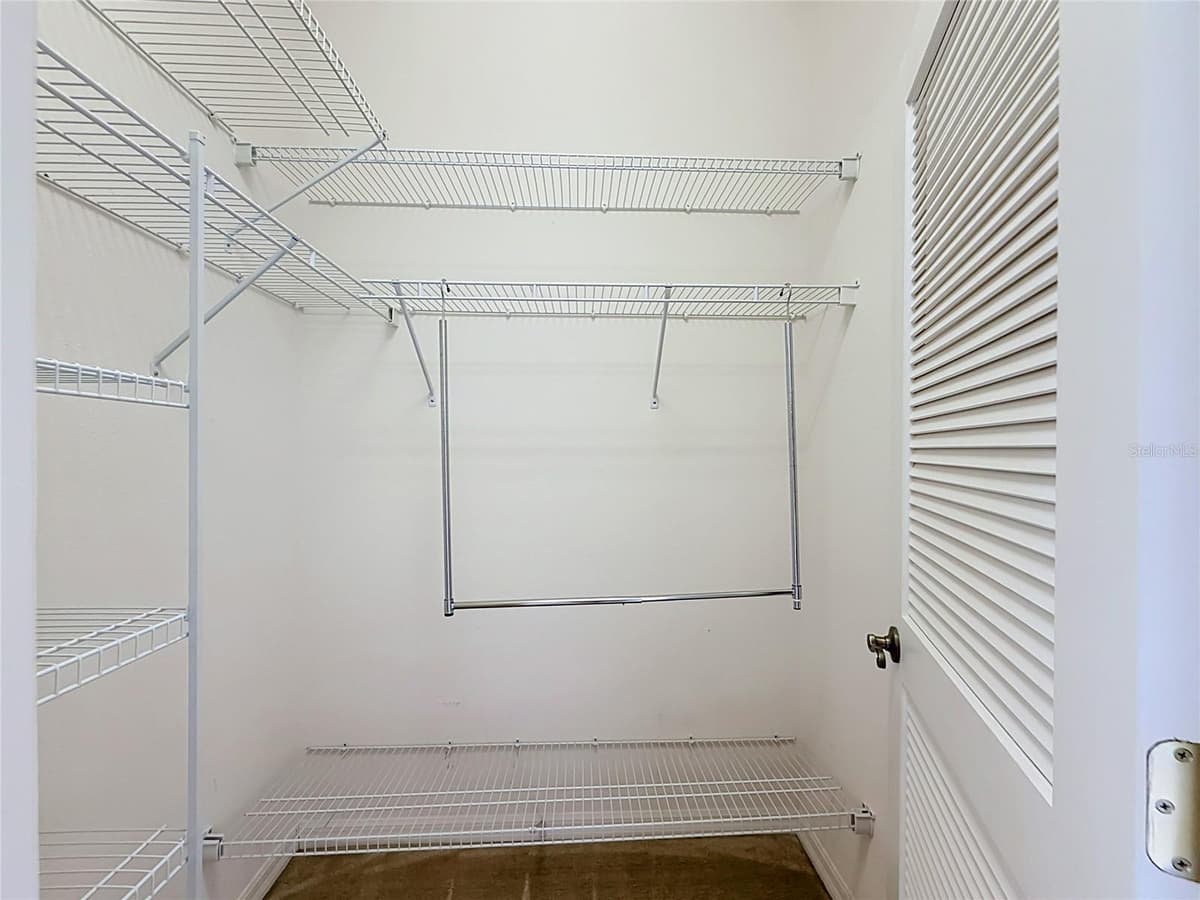 24100 PEEKSKILL STREET — photo 24 of 54