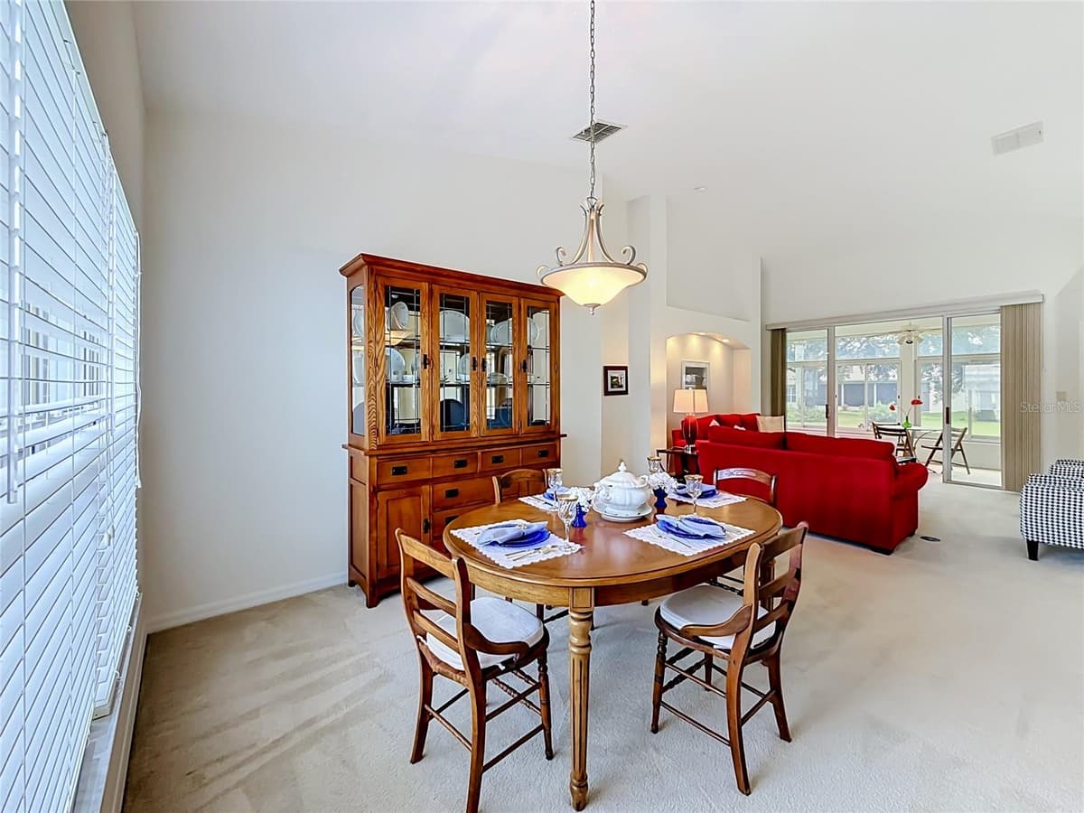 24100 PEEKSKILL STREET — photo 5 of 54