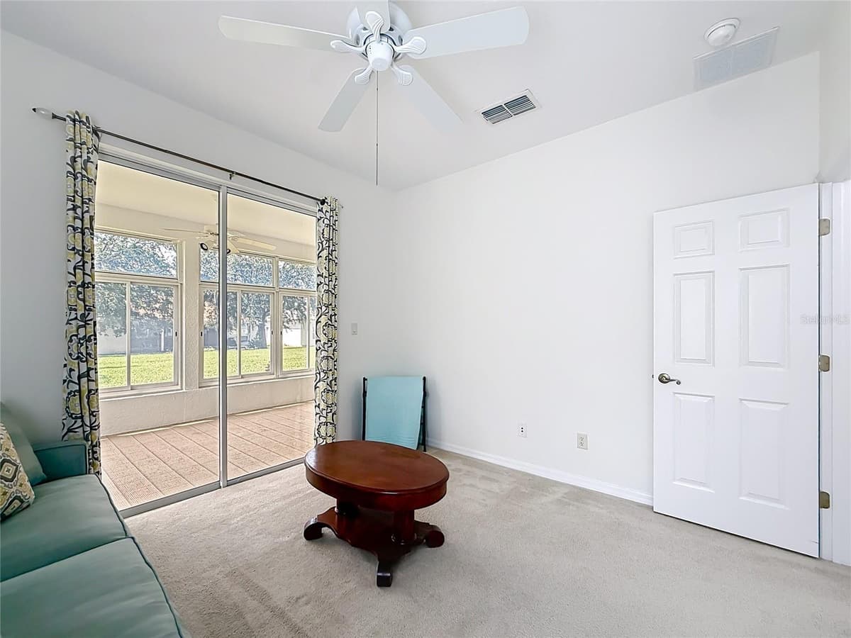 24100 PEEKSKILL STREET — photo 33 of 54