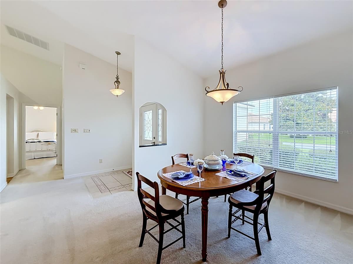 24100 PEEKSKILL STREET — photo 7 of 54