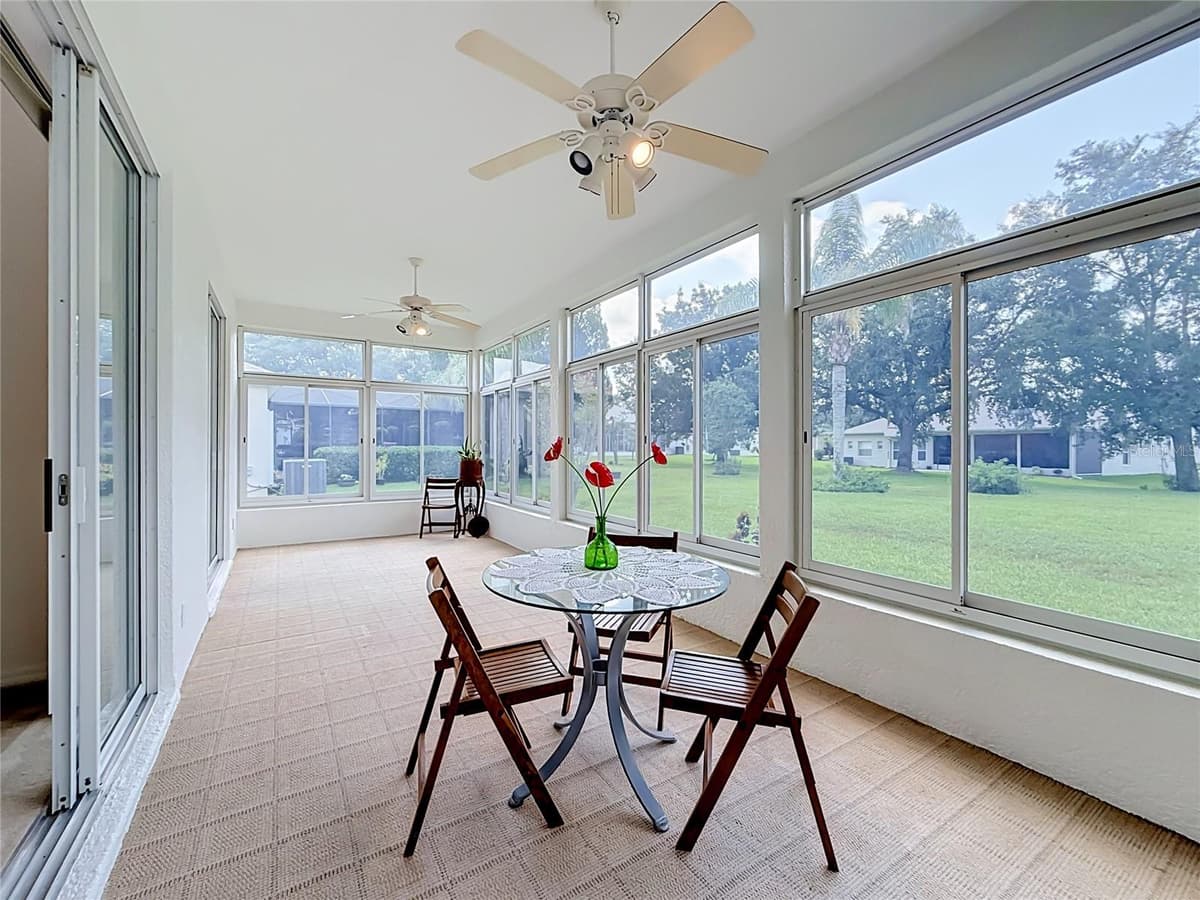 24100 PEEKSKILL STREET — photo 42 of 54