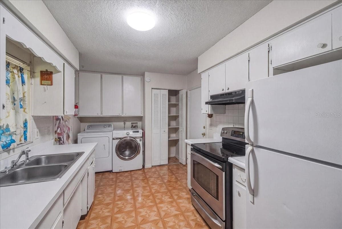 1254/1256 TANGERINE PARKWAY — photo 31 of 59