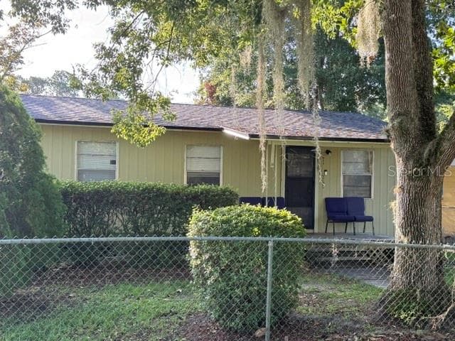 917 25TH STREET — photo 1 of 12