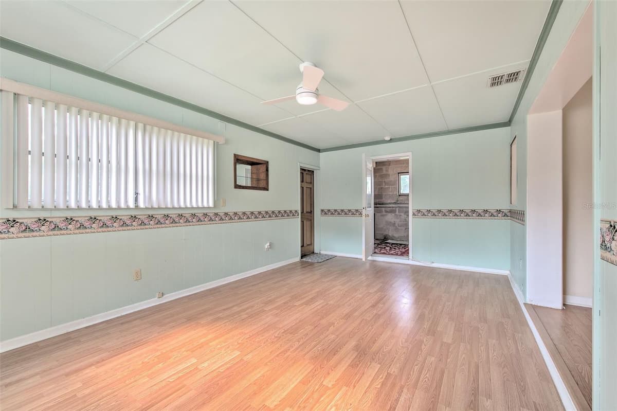 1675 TATE AVENUE — photo 15 of 32