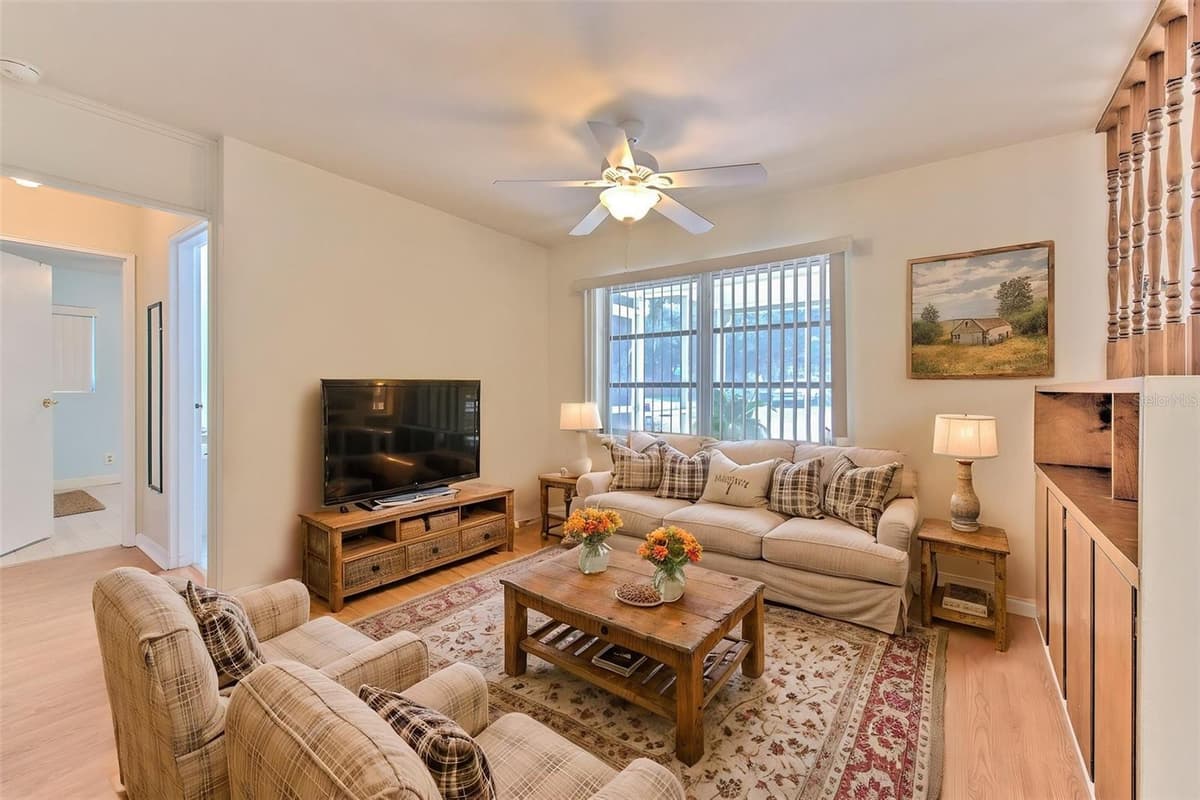 1675 TATE AVENUE — photo 17 of 32