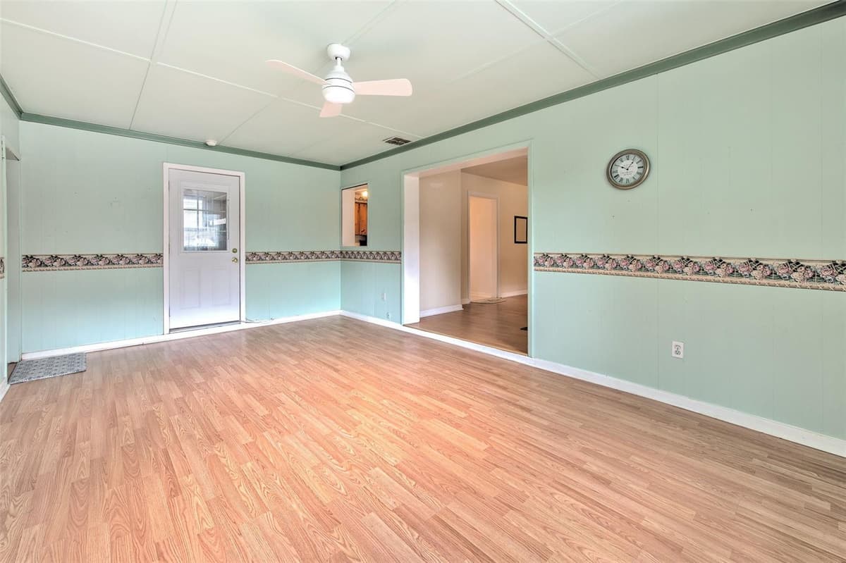 1675 TATE AVENUE — photo 16 of 32