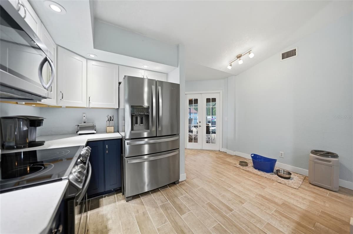 1632 AMSTEAD STREET — photo 9 of 35